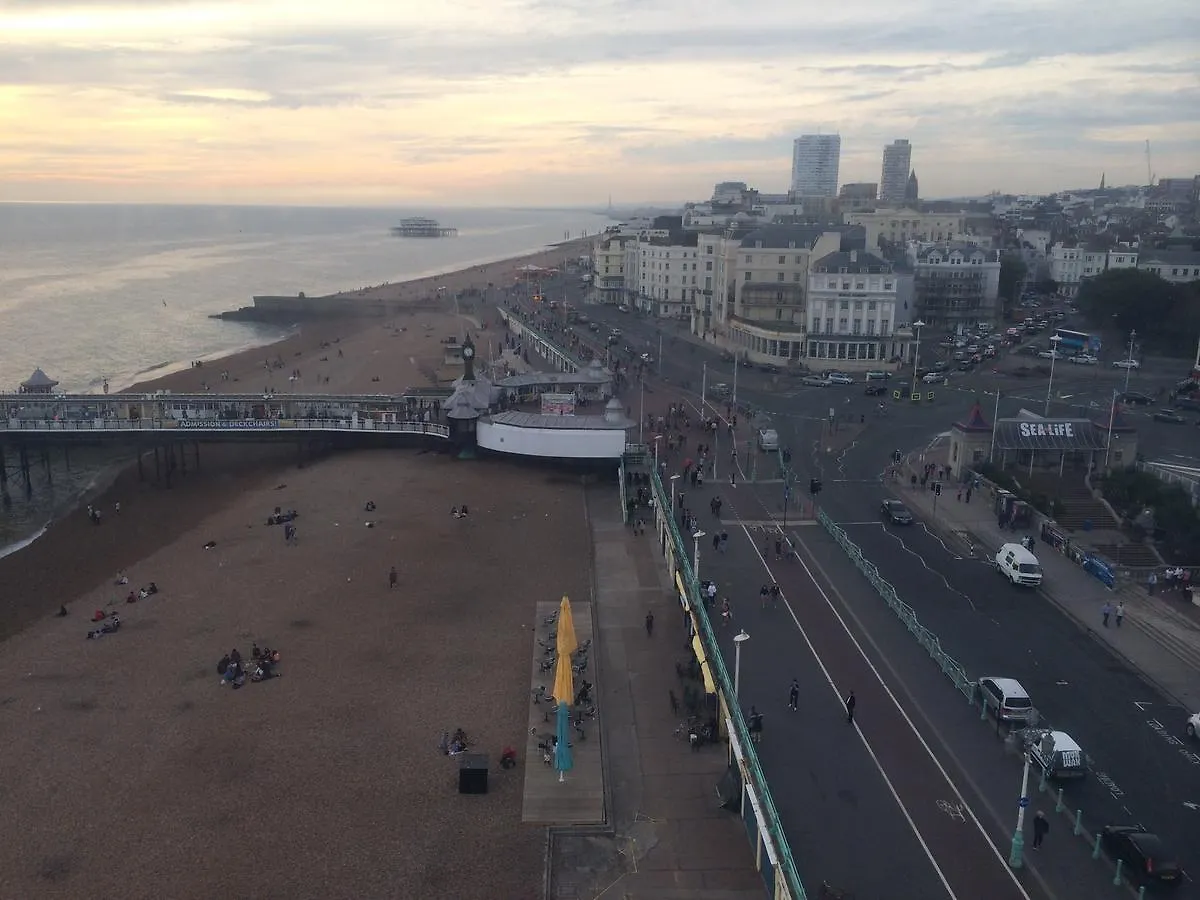 Tyson Place Hotel Brighton 0*,